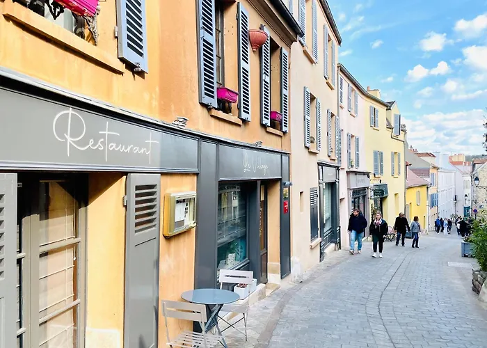 Vieux Marly-Le-Roi - Studio Bien Equipe - Matelas Haut Qualite